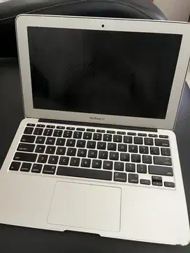 BU Macboock air 13 inch