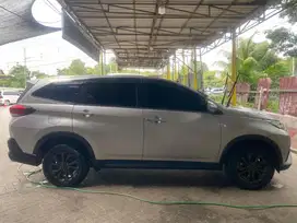 Terios X Deluxe 2020