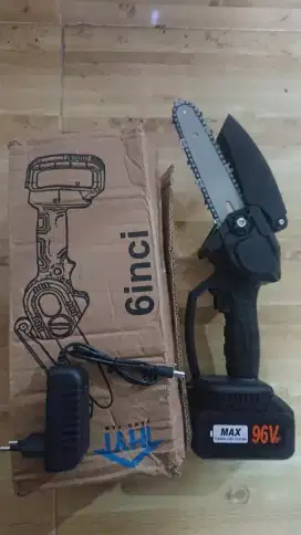 Gergaji mini Portable