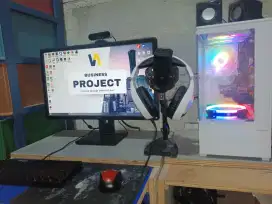 Dijual 1 Set Komputer Gaming ( Monitor + CPU )