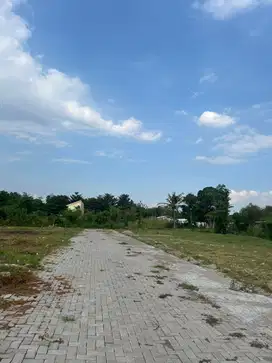 Tanah Strategis dekat Exit Toll Monjali UTY dekat Jombor JCM
