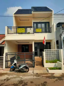 RUMAH LANTAI 2 DI GRAHA RAYA BINTARO