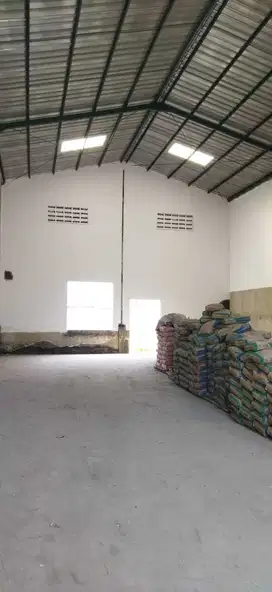 DI JUAL Gudang Industri Siap Pakai, Row Jalan 20m akses kontainer 40ft