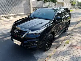 KM 30rb | TOYOTA FORTUNER VRZ TRD 2020 ORI 100% no pajero dakar innova