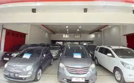 Disewakan Ruang Usaha Ex Showroom di Moh Ramdan, BKR, Regol