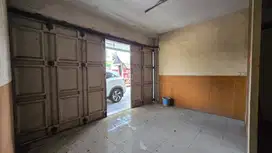 Ruko 3 Lantai Siap Huni SHM Daerah Komersial Di Buah Batu