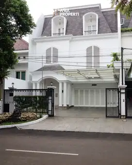 Rumah Bagus Di Tirtayasa Kebayon Baru Jakarta Selatan