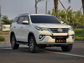 Toyota Fortuner 2017
VRZ 2.4 Automatic
DIESEL siap pakai