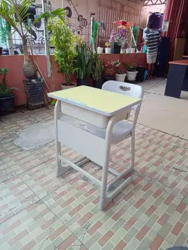 MEJA BELAJAR SISWA
