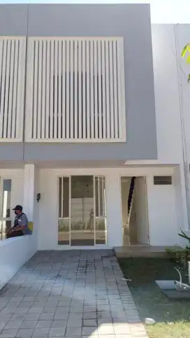 DIJUAL Rumah Surabaya Barat
*Oasia Dian ISTANA DKT WIYUNG, PTC
