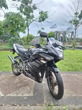 KAWASAKI NINJA 150 RR TAHUN 2015