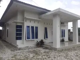 Disewakan Rumah Posisi Strategis di Tengah Kota