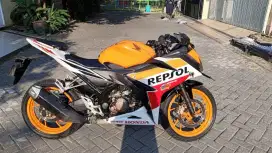 FOR SALE!! HONDA CBR 150 CC REPSOL
2016