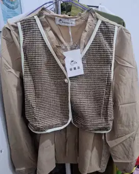 Atasan model korea