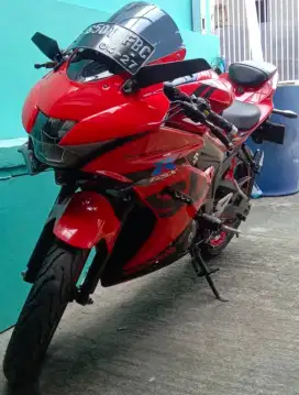 Suzuki GSX 150R keyless 2017