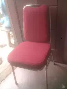 kursi besi (busa)