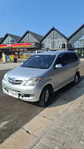Unit langka AVANZA E AT 2010