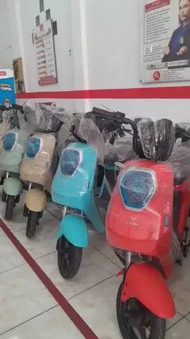 Sepeda Listrik Uwinfly M60