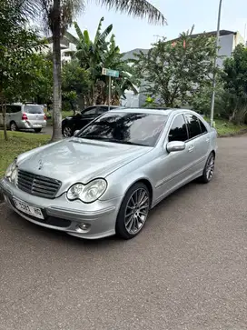 Jual Mercedes Benz W203 C240 2007 (Sunroof)