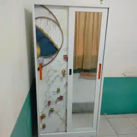 Lemari sliding besi