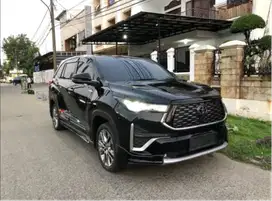 Innova Zenix Q Hybrid 2024