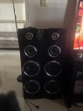 Polytron speaker