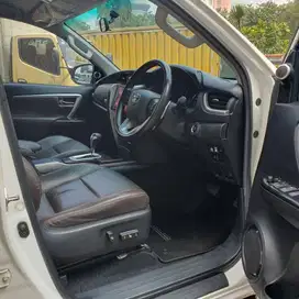 TOYOTA FORTUNER VRZ 2.4 A/T 2020 TDP MULAI 5JT BERGARANSI