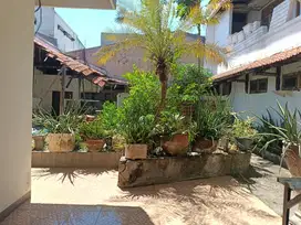 DESEWAKAN RUMAH KENDANGSARI NOL JALAN UTAMA