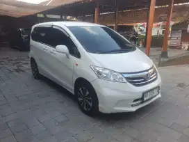 FREED S 2012 MATIC KM RENDAH