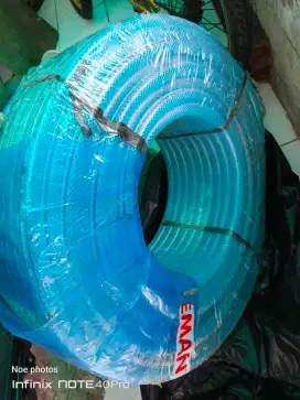 Selang air kemanflex