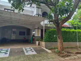RUMAH DI PURI SRIWEDARI CIBUBUR AKSES DEKAT LRT HARJAMUKTI