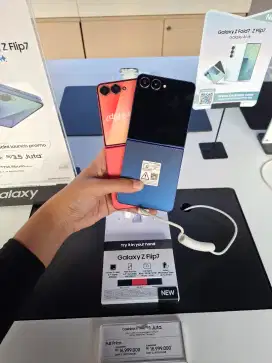 Samsung Galaxy ZFlip 7 12/512
