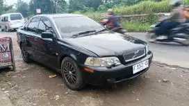 Volvo S40 2.0T 2002