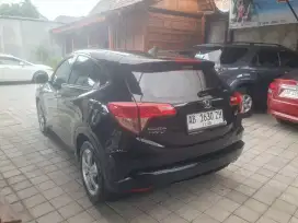 HRV E 2017 MATIC TANGAN PERTAMA