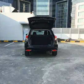 HONDA HRV PRESTIGE FACELIFT 1.8 A/T 2018 TDP MULAI 5JT GARANSI