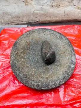 Cobek Batu Satu Set Dengan Ulekan Diameter 26cm dan Ulekan