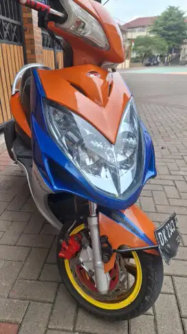 Kymco Racing 150 injektion not vespa sym sanex gillera