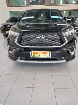 Toyota innova Zenix Hybrid Q' 2023 Hitam metalik A/T 2.0cc