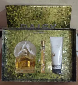 Daisy Marc Jacobs