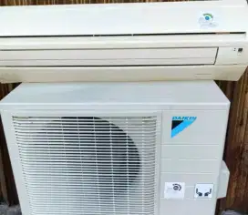 Ac daikin satu setengah peka dan 2 pk