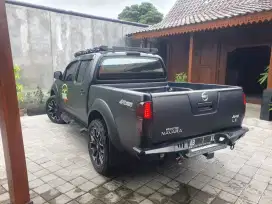 NAVARA 2009 4x 4 DIESEL MATIC