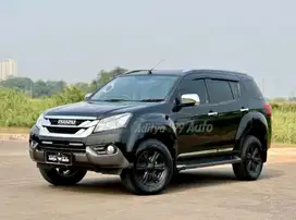 JAMINAN HARGA TERMURAH! ISUZU MUX MU-X PREMIERE 2016/2015 AT SOLAR