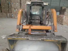 Loader Case SR130