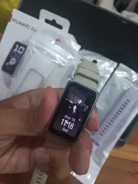 Huawei Band 10 Smartband Purple