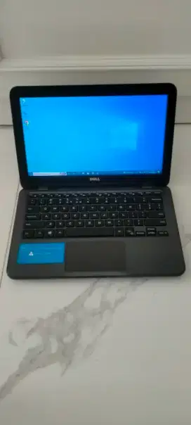 Laptop Dell inspiron 3180 A9 RAM 4 GB HDD 500GB Kondisi Normal