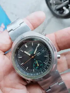 Seiko helmet bukan omega