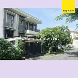 Dijual rumah Citraland Utara Surabaya