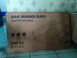 Bak mandi bayi lipat portable