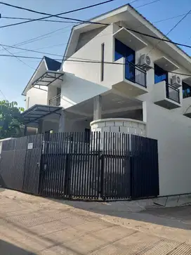 Dijual Cepat Rumah tinggal plus kos2an SHM