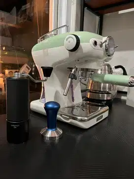 Mesin espresso Ariette Vintage + grinder manual TimeMore chestnut C3s